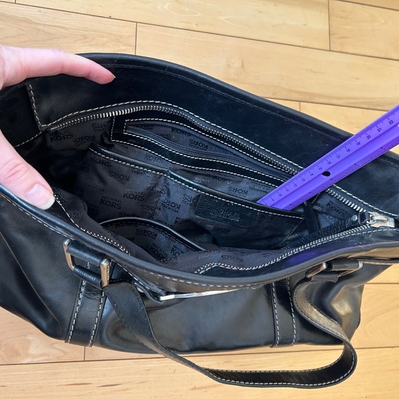 Michael Kors handbag - Picture 4 of 6